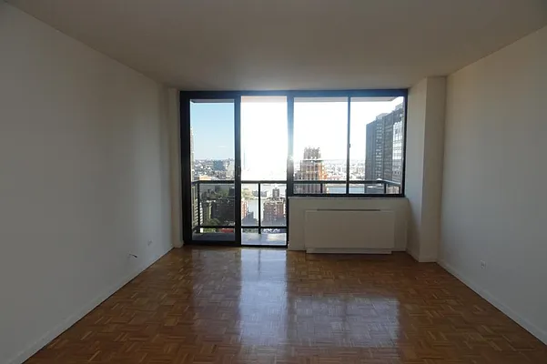 Rented by Corcoran | media 2