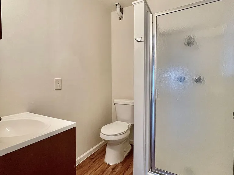 2121 Windy Hill Rd #B — Photo 5