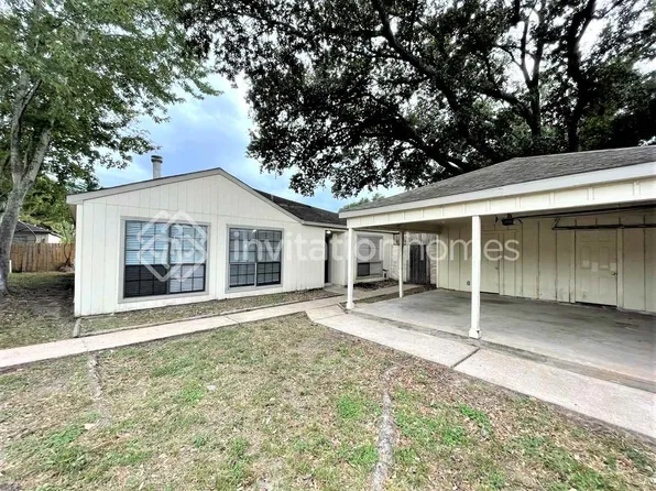 11911 N Youngwood Ln, Houston, TX 77043