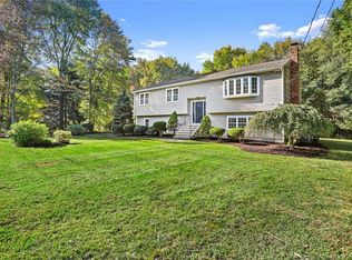 201 Purdy Hill Rd, Monroe, CT 06468