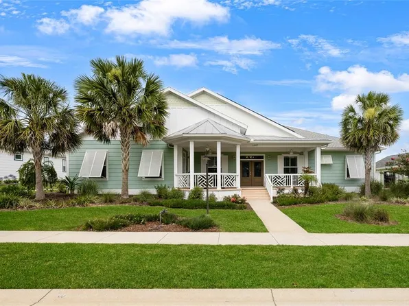 1097 Sugar Loaf Key Loop, Lady Lake, FL 32159