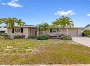 3136 Gulf Gate Dr, Sarasota, FL 34231