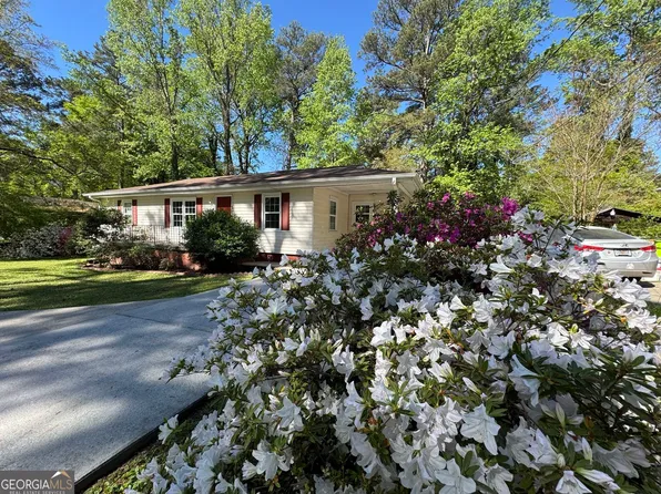 5912 Garner Rd SW, Mableton, GA 30126