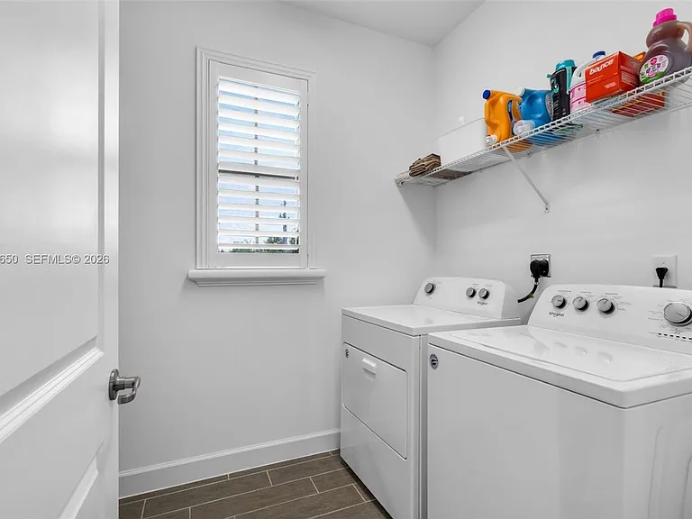 5113 NW 52nd St #5113 — Photo 18