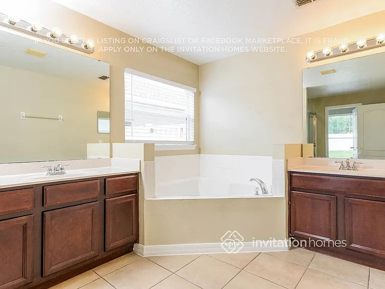 1129 Hacienda Cir — Photo 15