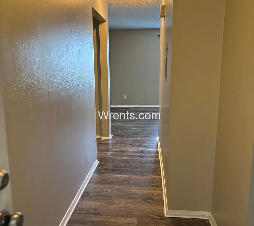2106 W 1st Ave #204