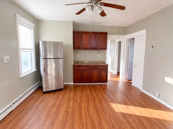 55 Gillen St #2, Providence, RI 02904