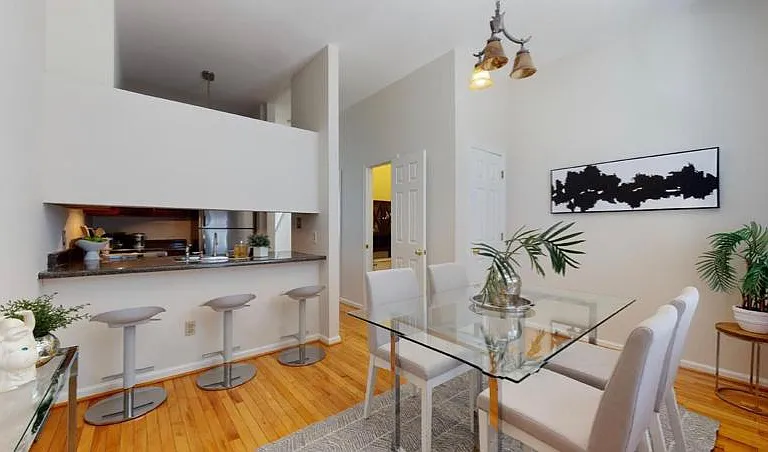 2321 Rutger St #E — Photo 7