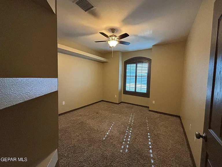 5724 Valley Lilac Ln — Photo 32