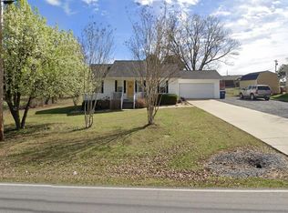 930 S Edmondson St, Albertville, AL 35950