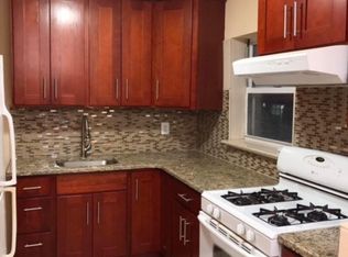 38-1 20th Rd #3RD, Astoria, NY 11105