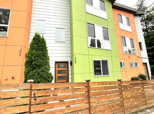 1457 S Columbian Way, Seattle, WA 98144