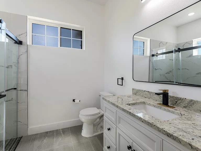 1001 Henry Way — Photo 19
