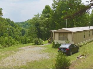 2210 Sherm Mountain Rd, Sneedville, TN 37869