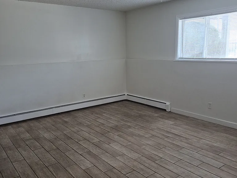 5030 El Camino Dr #13 — Photo 7