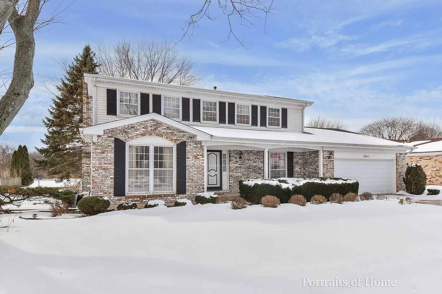 2064 Gladstone Dr photo 1