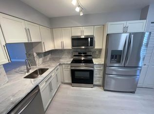 7260 Kinghurst Dr APT 104, Delray Beach, FL 33446