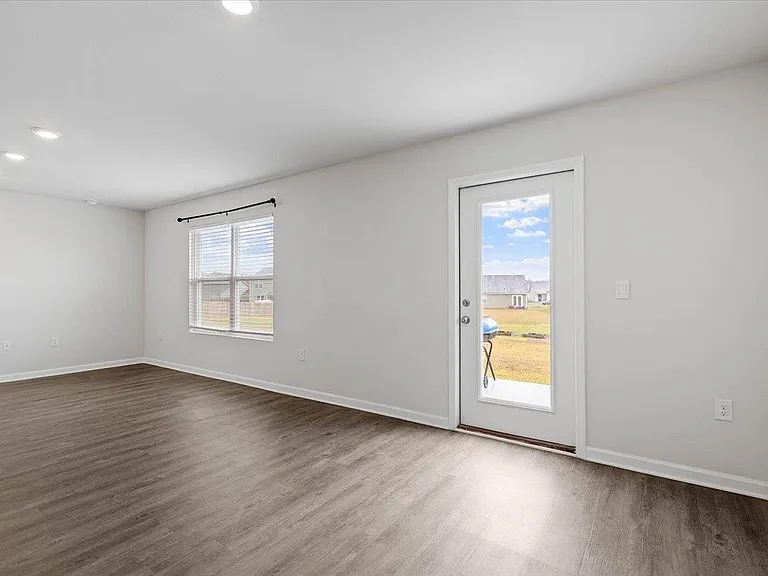 Rivers Landing Dr — Photo 20