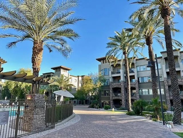 Toscana Grounds