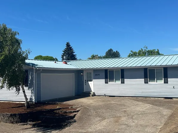 2870 SE Collins Pl, Corvallis, OR 97333