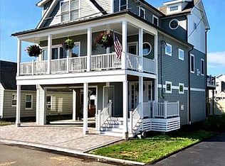 24 Cooper Ave, Milford, CT 06460
