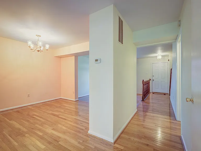 14907 Bradwill Ct — Photo 18