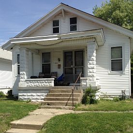 1st image of 221 N 32nd St