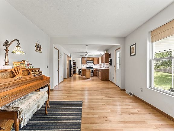 5th image of 259 Westbranch Dr