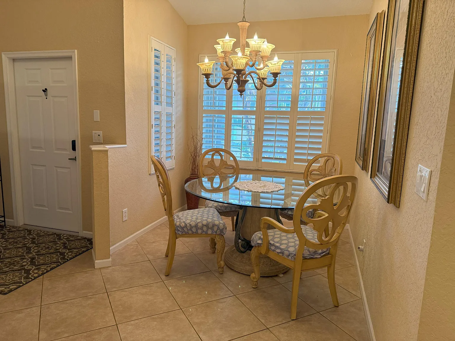 3 bed, 2.5 bath, 1632 sqft, $3,500 — Photo 3
