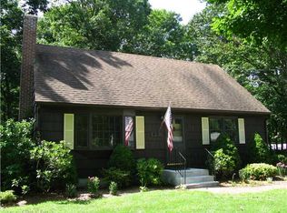 35 Bonnie Dr, Farmington, CT 06032