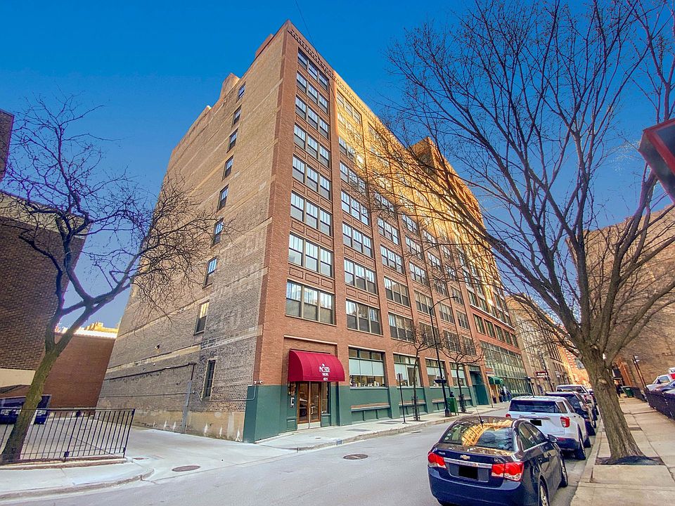 1st image of 621 S Plymouth Ct APT 803