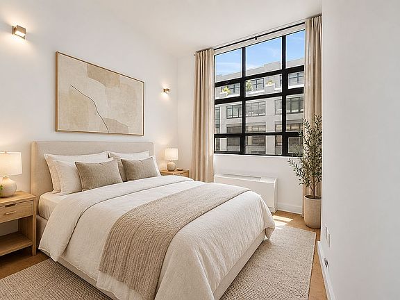 4th image of 360 Furman St APT 1023