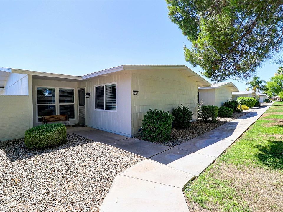 1st image of 10531 W Palmeras Dr