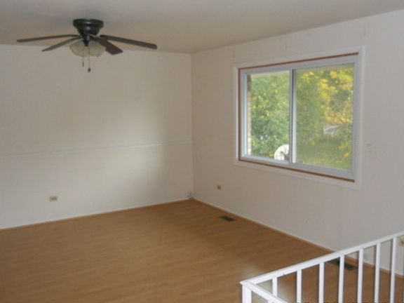 3rd image of 436 Fernwood Dr