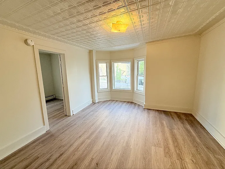 7 West Ln #2B — Photo 8
