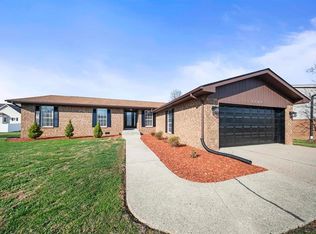 1609 Gainesway Dr, Worthington, KY 41183