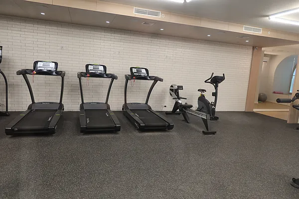 Rented by Rennit Inc. | media 41