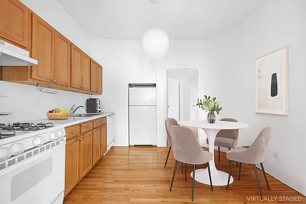 Rented by Owner | media 8