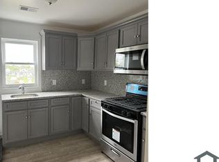 457 S 19th St FLOOR 2, Newark, NJ 07103