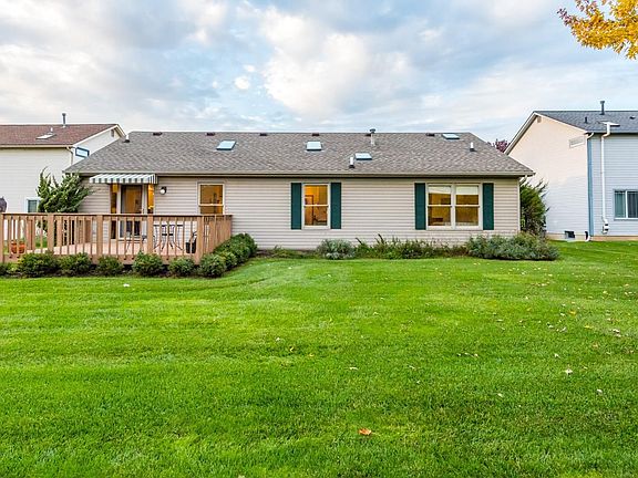 2nd image of 1386 Wedgewood Dr