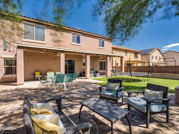 825 W Via De Gala, Sahuarita, AZ 85629