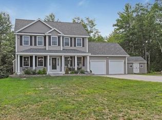 10 Norton Pond Rd, Raymond, NH 03077