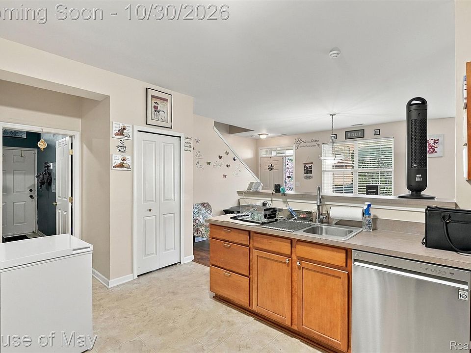 47651 Ormskirk Dr, photo 12
