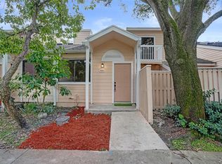 1846 Racquet Ct, Pompano Beach, FL 33068