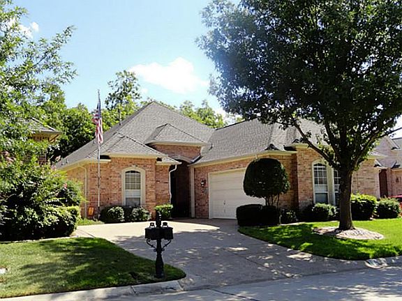 2nd image of 1924 Channing Park Dr