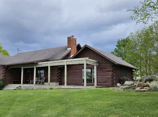 819 Sand Run Rd, Philippi, WV 26416