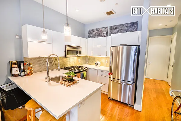 Rented by Citi Habitats | media 29