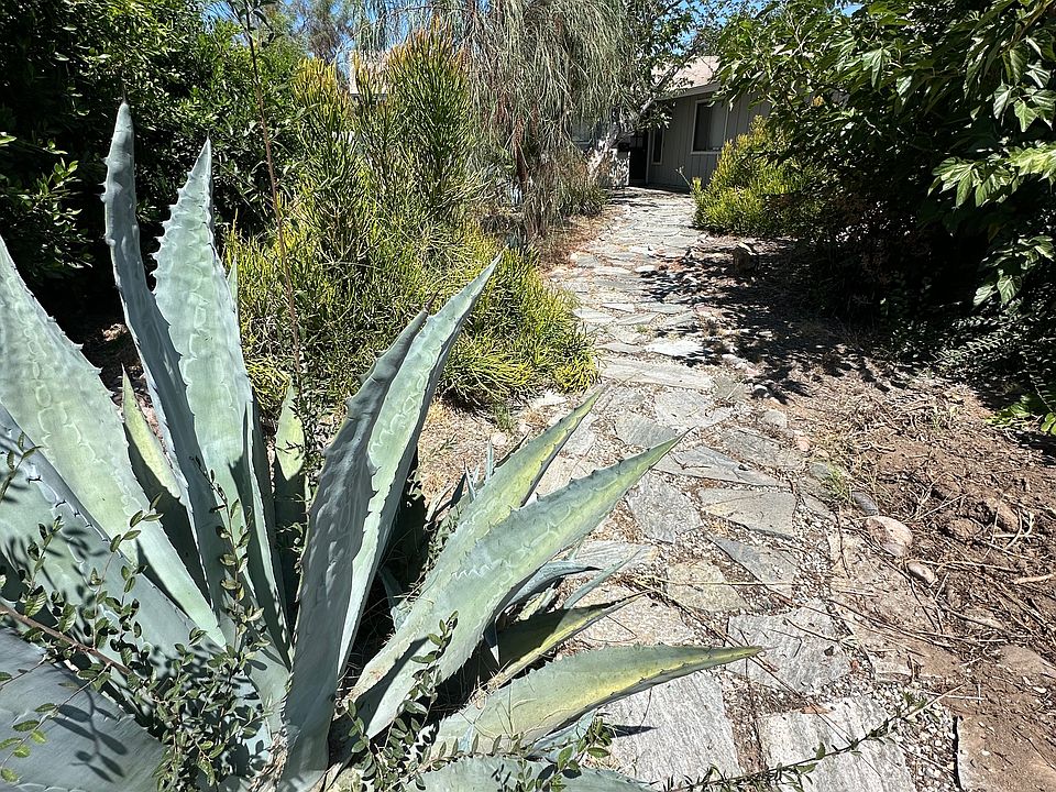 1st image of 12730 La Vista Way
