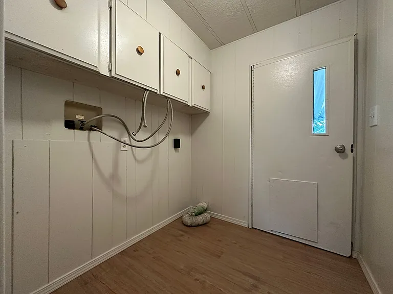 2511 Hanna Ave — Photo 8