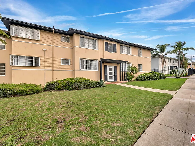4121 Santo Tomas Dr #A — Photo 2